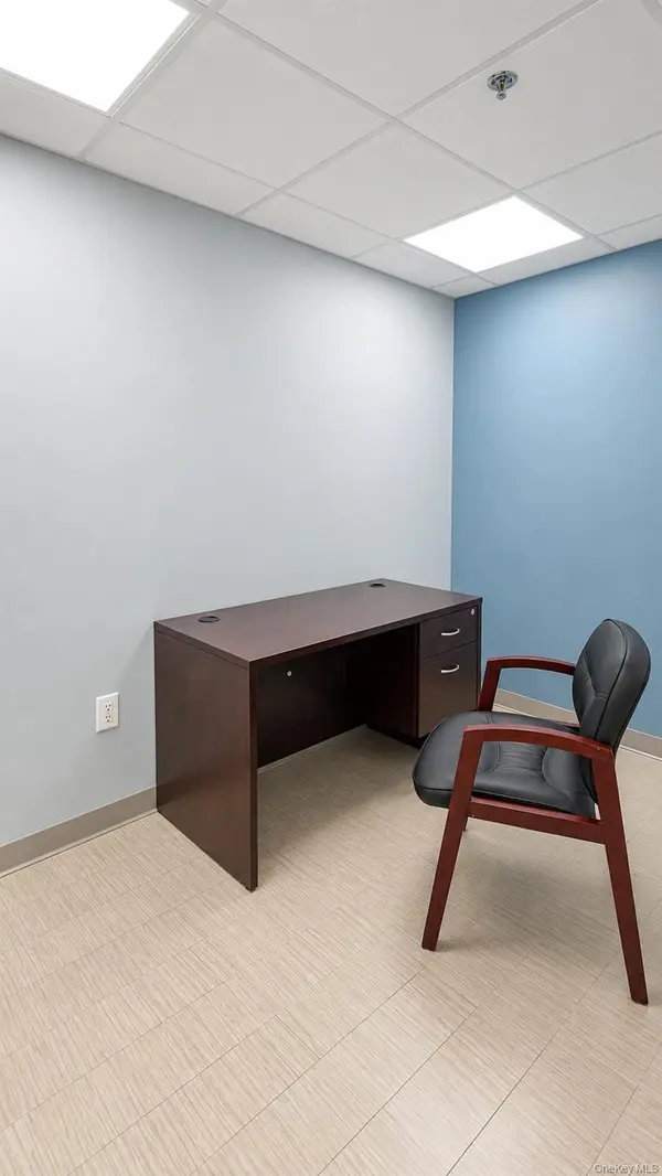 163-03 Horace Harding EXPY, Fresh Meadows, NY 11365