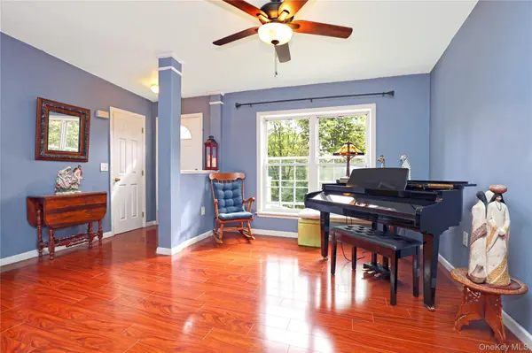 236 South RD, Stanfordville, NY 12581