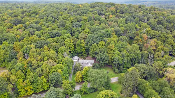 236 South RD, Stanfordville, NY 12581