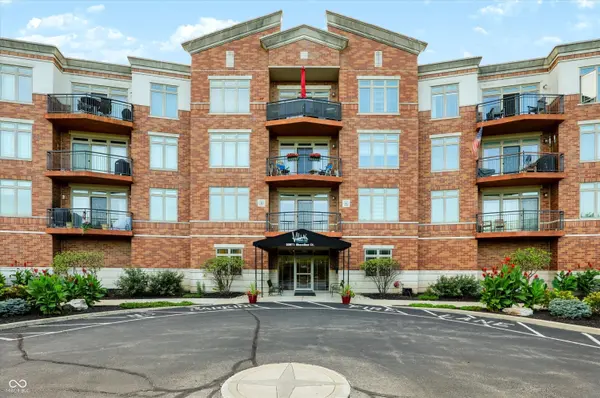 20971 Shoreline CT #215, Noblesville, IN 46062