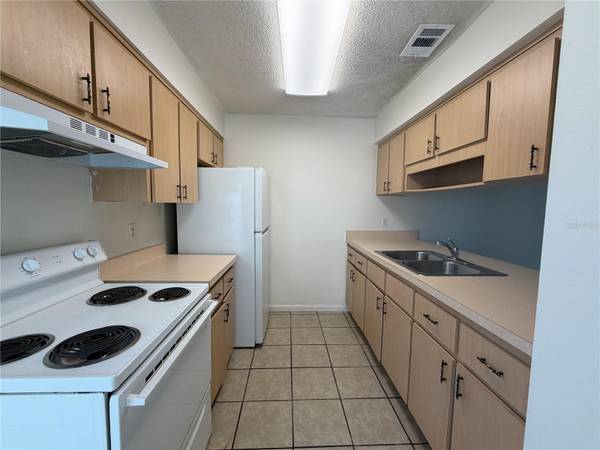 2117 CITRUS BLVD #5, Leesburg, FL 34748