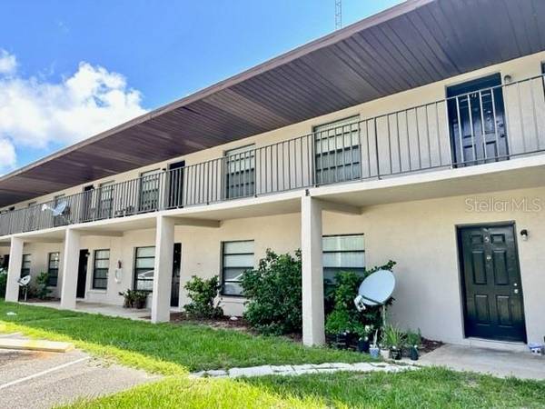 2117 CITRUS BLVD #5, Leesburg, FL 34748