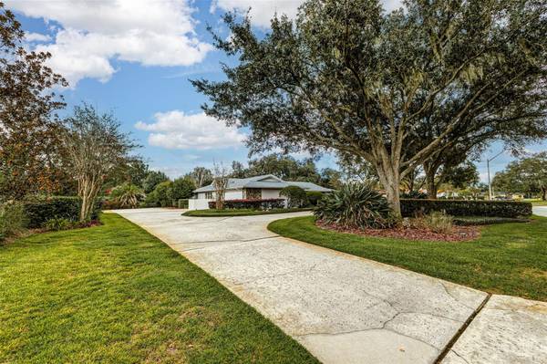 451 LONE PALM DR, Lakeland, FL 33815