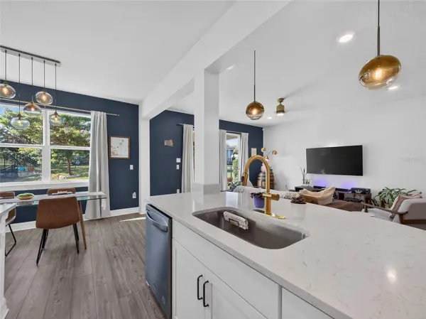 2696 BOBCAT CHASE BLVD, Oakland, FL 34787