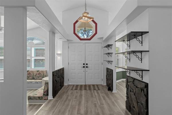35 CAPTAINS COVE RD, Inglis, FL 34449
