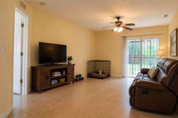 1120 11TH AVE S, St Petersburg, FL, 33705 photo 9