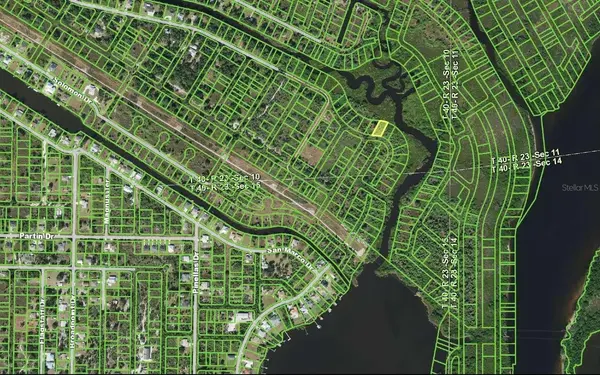 27562 SAN CARLOS DR, Punta Gorda, FL 33983