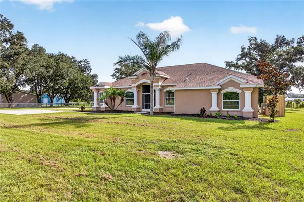 3412 WOLFE RD, Zephyrhills, FL 33541