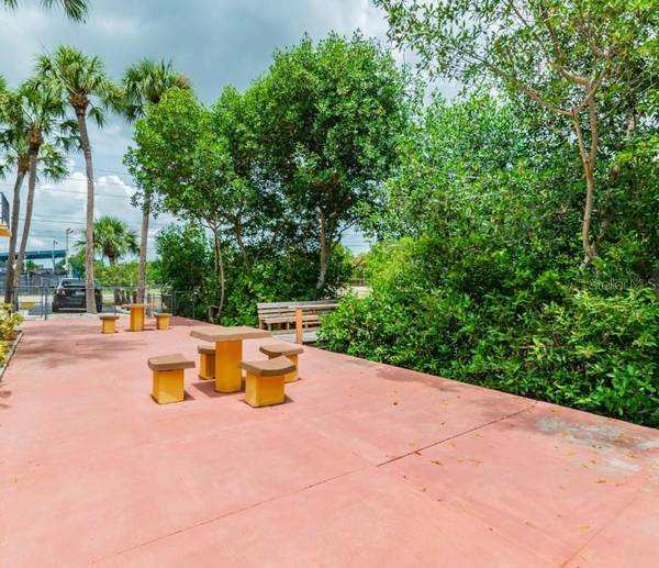 4435 1ST ST NE #308, St Petersburg, FL, 33703 photo 15