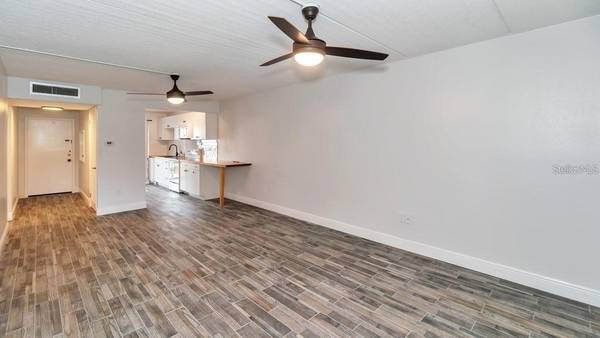 4435 1ST ST NE #308, St Petersburg, FL, 33703 photo 11