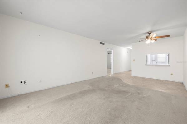400 GLENNES LN #206, Dunedin, FL, 34698 photo 6