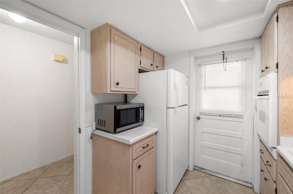 400 GLENNES LN #206, Dunedin, FL, 34698 photo 12
