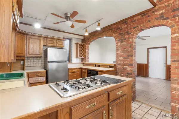 4128 Michigan, St Louis, MO 63118