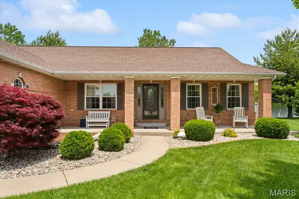 4382 Shelfield, Swansea, IL 62226