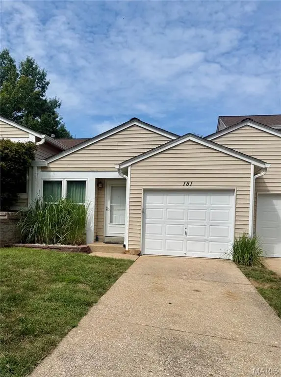 151 Cascade Terrace DR, Ballwin, MO 63021