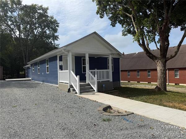309 Franklin St, Fredericktown, MO 63645