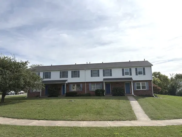 707 N Golfcrest RD #3, Normal, IL 61761