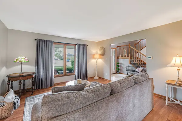 8036 Edgebrook LN, Tinley Park, IL 60487