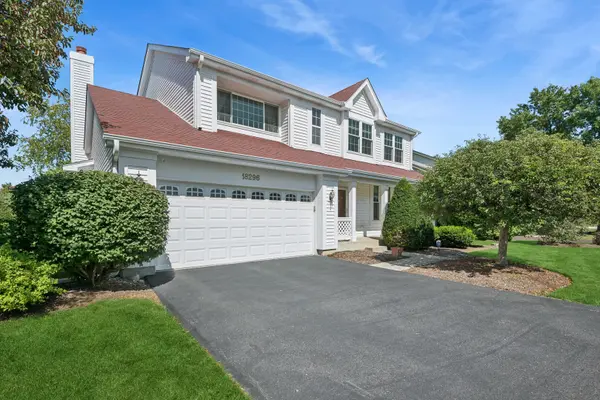 18296 W Meander DR, Grayslake, IL 60030
