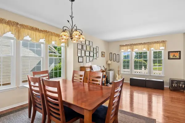 18296 W Meander DR, Grayslake, IL 60030