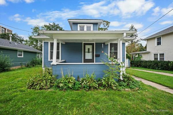 311 Locust ST, Elgin, IL 60123