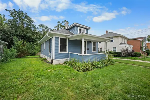 311 Locust ST, Elgin, IL 60123