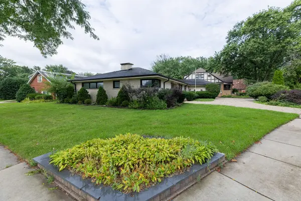 1501 W TALCOTT RD, Park Ridge, IL 60068