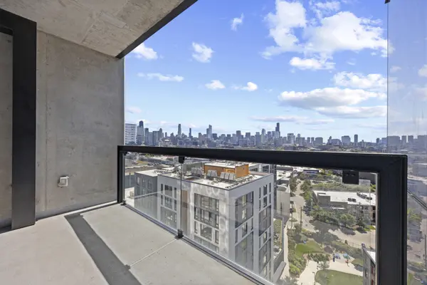 860 W Blackhawk ST #1401, Chicago, IL 60642