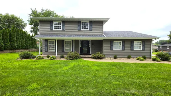 4470 18th ST, Bettendorf, IA 52722