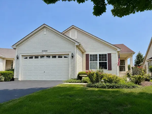 21100 Serene Lake WAY, Crest Hill, IL 60403