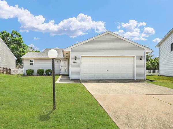 2801 Rachel RD, Champaign, IL 61822