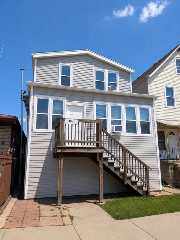 4824 W Byron ST, Chicago, IL 60641