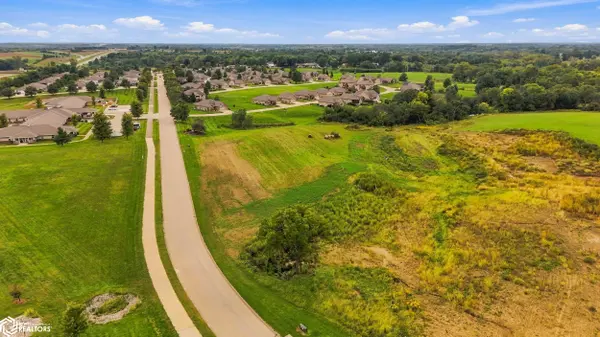 Lot 4 E Linden, Mount Pleasant, IA 52641