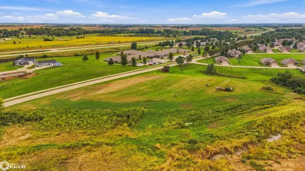 Lot 5 E Linden, Mount Pleasant, IA 52641