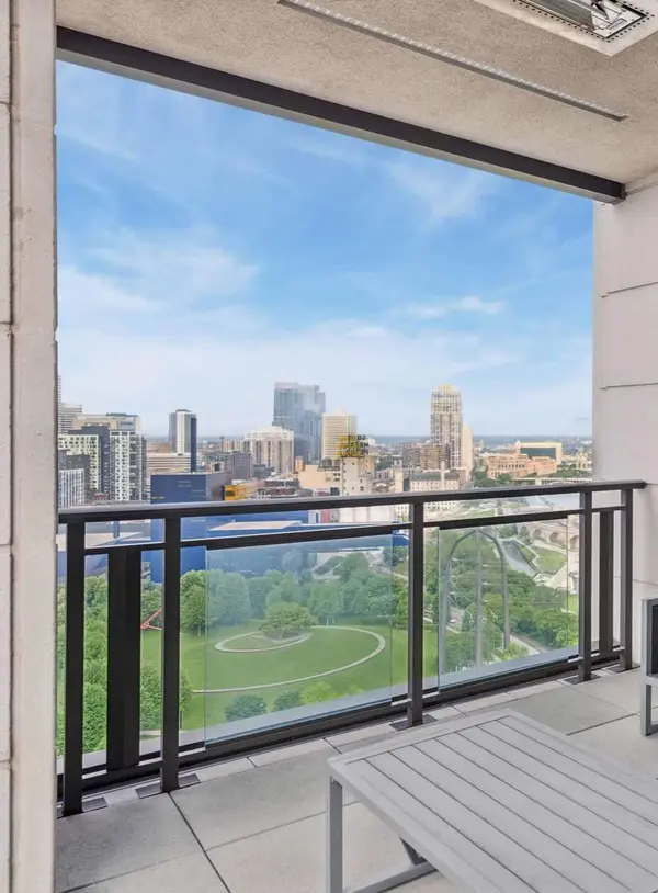 1111 W River Pkwy #21B, Minneapolis, MN 55415