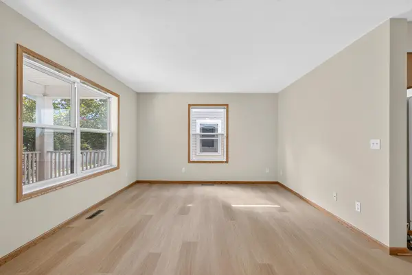 607 1st AVE NW, Osseo, MN 55369