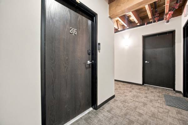627 Northern Pacific AVE N #205, Fargo, ND 58102
