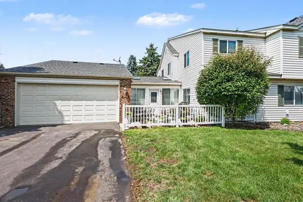 7714 157th ST W, Apple Valley, MN 55124