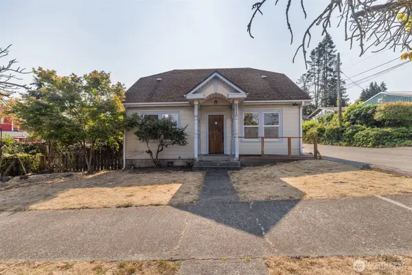 711 S Race ST, Port Angeles, WA 98362