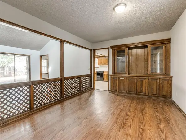 10417 Casa Linda, Oklahoma City, OK 73139