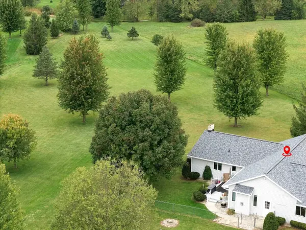 N1203 CRANDON CT, Greenville, WI 54942