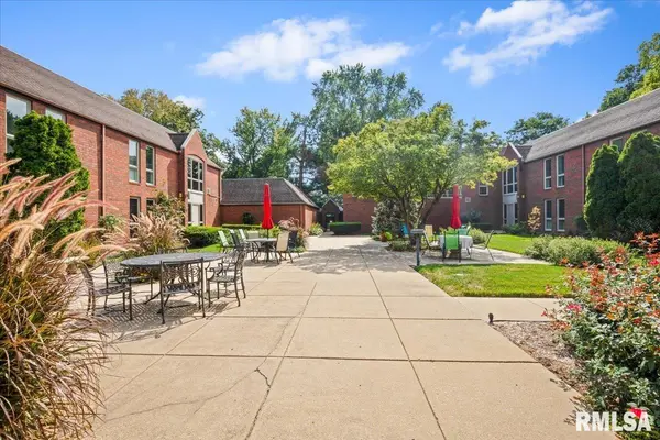 1212 S GRAND Avenue West #222, Springfield, IL 62704-0000