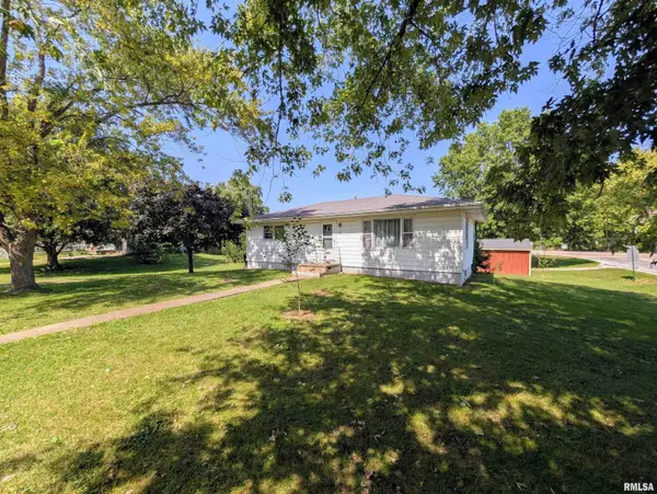 310 E HICKORY ST, Industry, IL 61440