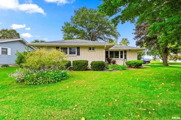 74 MAPLE CT, Galesburg, IL 61401