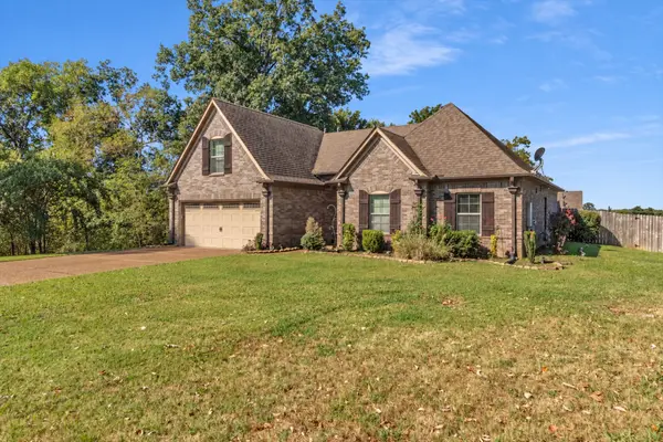 1417 Pisgah Rd, Cordova, TN 38016