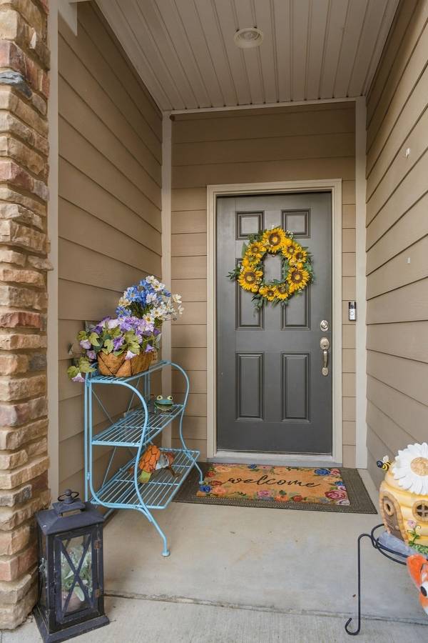 2341 Stonecenter Ln, Murfreesboro, TN 37128
