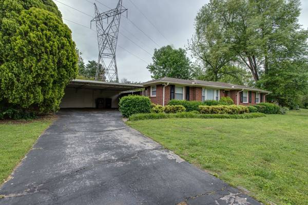 4900 Salem Dr, Nashville, TN 37211