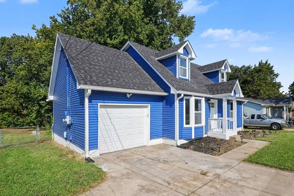 572 Donna Dr, Clarksville, TN 37042