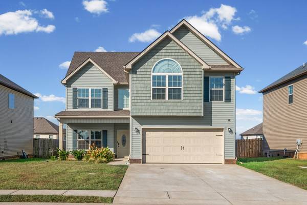 1378 Dan Brown Dr, Clarksville, TN 37042
