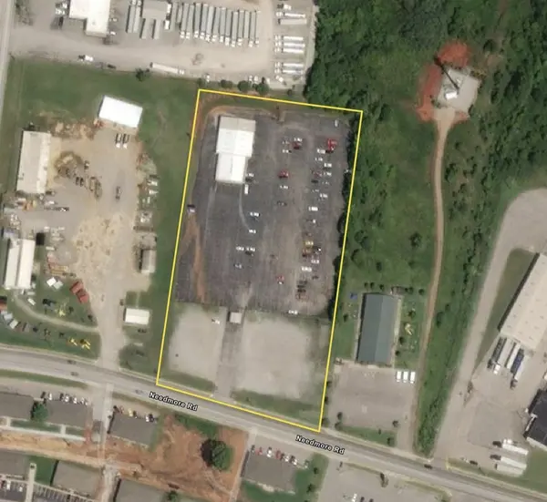 247 Needmore Rd, Clarksville, TN 37040